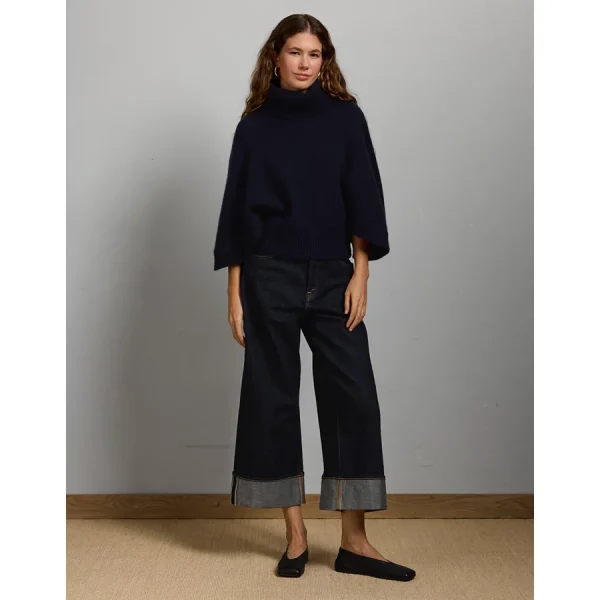 AE77 Premium Cape Sweater - Navy