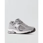 New Balance Men's 2002R Sneaker - Heather Gray